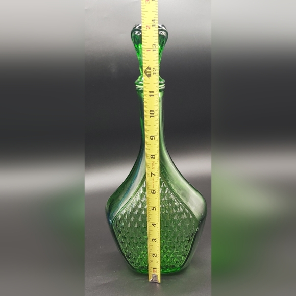 MCM emerald green empoli diamond cut genie bottle - Picture 7 of 7